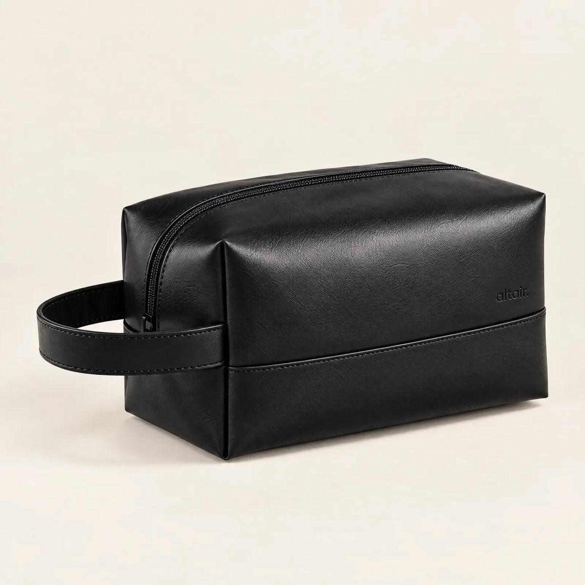 Black ALTAIR wash bag, front view
